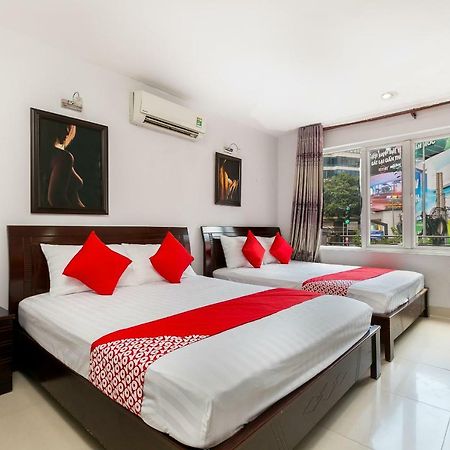 Oyo 375 Hoa Binh Hotel Da Nang Bagian luar foto