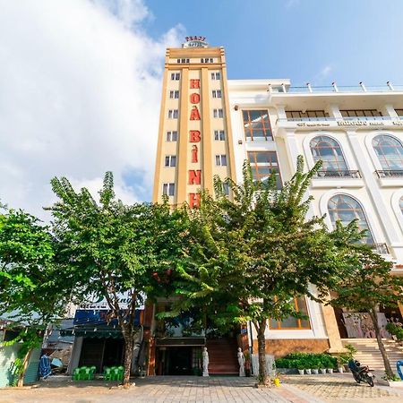 Oyo 375 Hoa Binh Hotel Da Nang Bagian luar foto