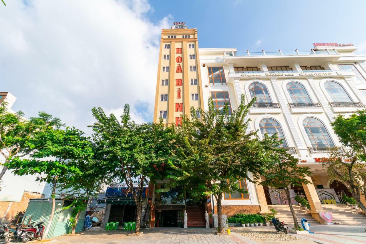 Oyo 375 Hoa Binh Hotel Da Nang Bagian luar foto