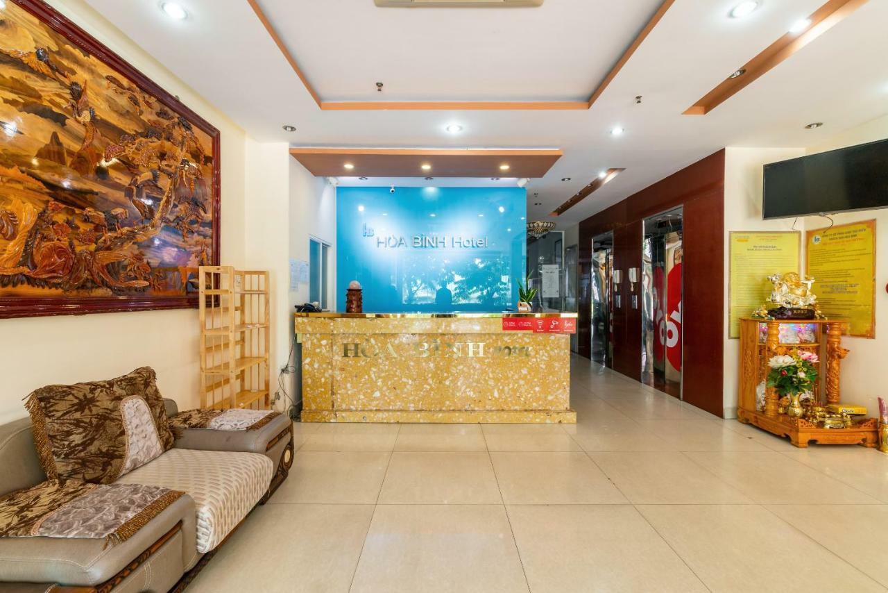 Oyo 375 Hoa Binh Hotel Da Nang Bagian luar foto