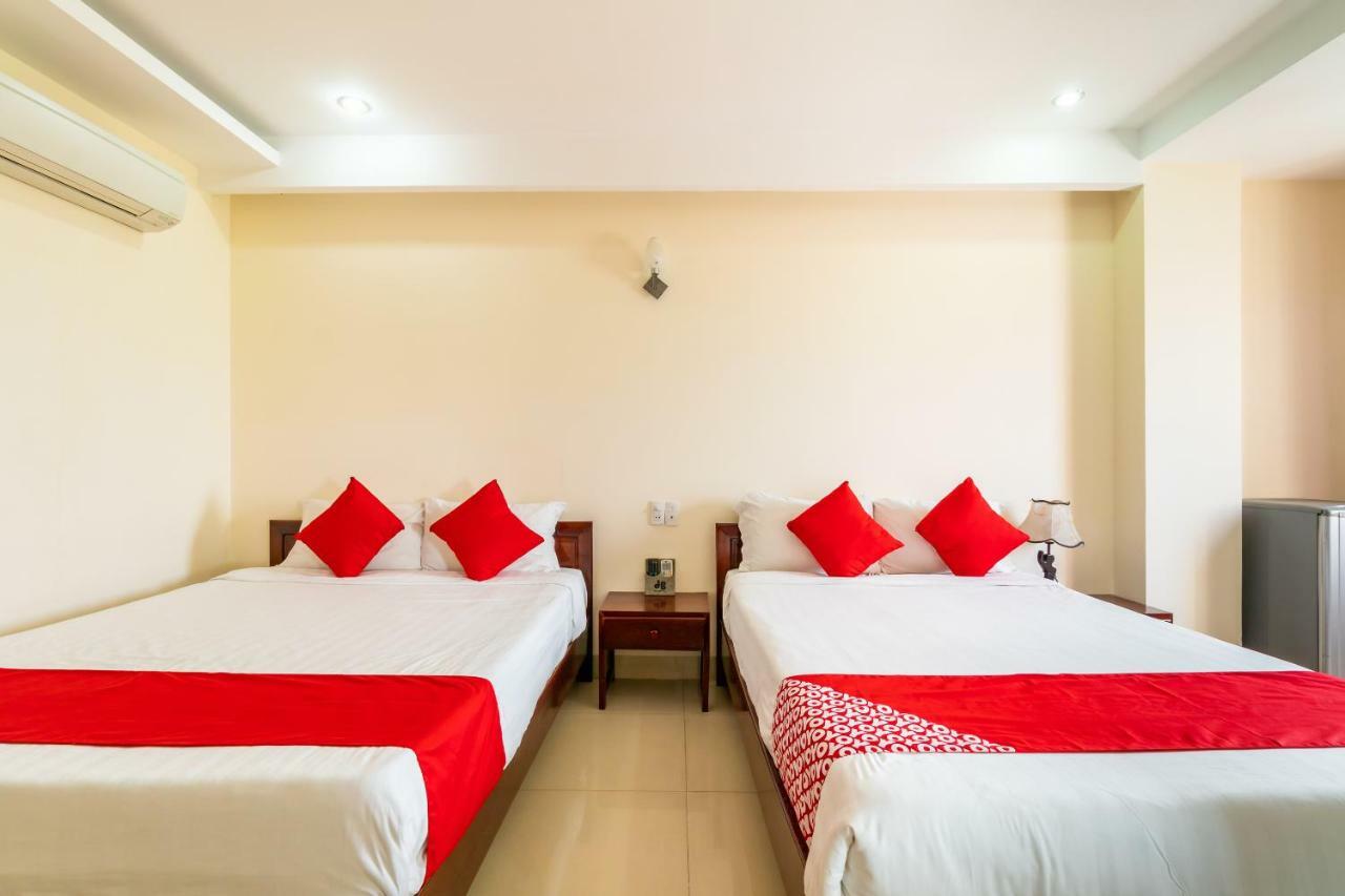 Oyo 375 Hoa Binh Hotel Da Nang Bagian luar foto